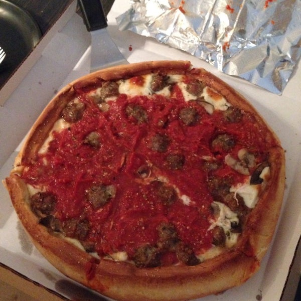 Papa Del's Pizza Reviews, Champaign, IL