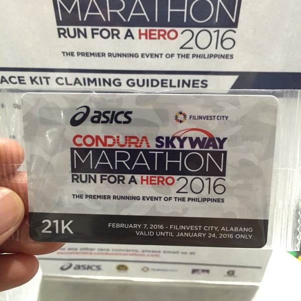 asics trinoma