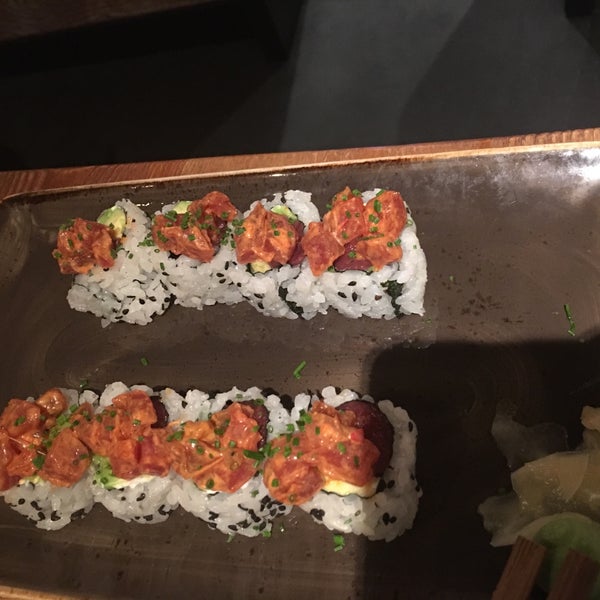Photo taken at Monster Sushi by Alèxia S. on 10/30/2015