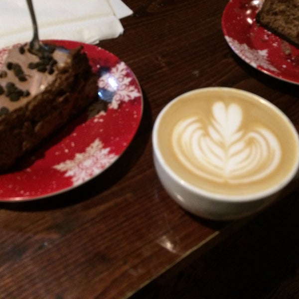 Photo taken at Dessert Oasis Coffee Roasters by j on 12/20/2014