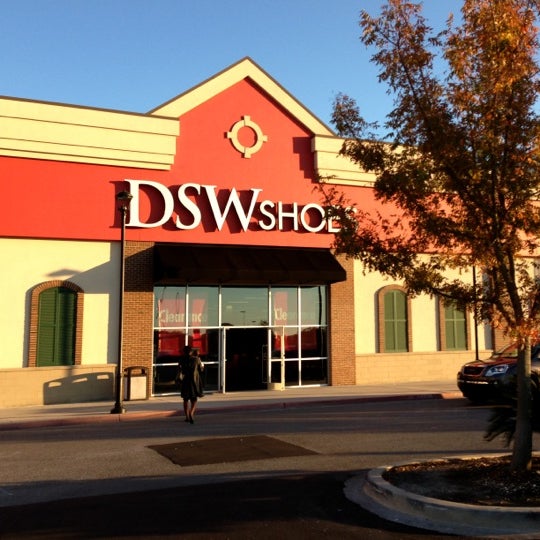 DSW Designer Shoe Warehouse Shoe Store in Baton Rouge