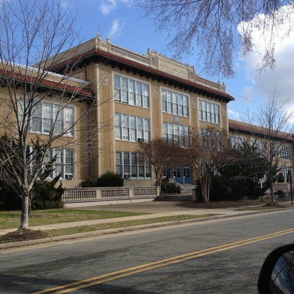 Albert Hill Middle School The Museum District 0 tips