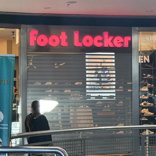 Foot Locker - 1 tip
