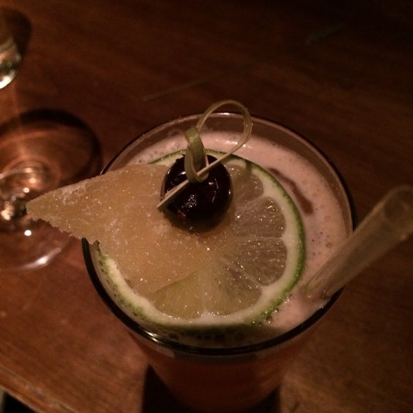Snuggle up on a velvet couch and prepared to be wowed by a sloe gin ginger sling.