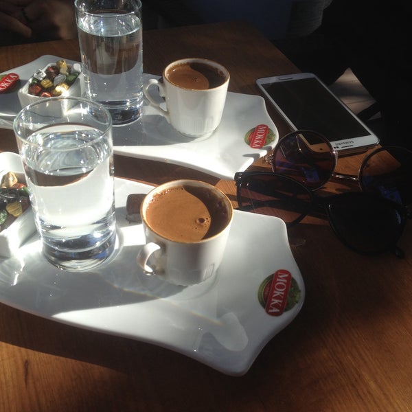 Foto diambil di Coffee Mokka oleh Aslı Ş. pada 2/12/2015
