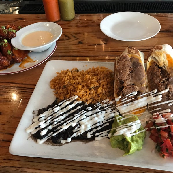 6/11/2017 tarihinde David B.ziyaretçi tarafından Pico Mexican Restaurant'de çekilen fotoğraf
