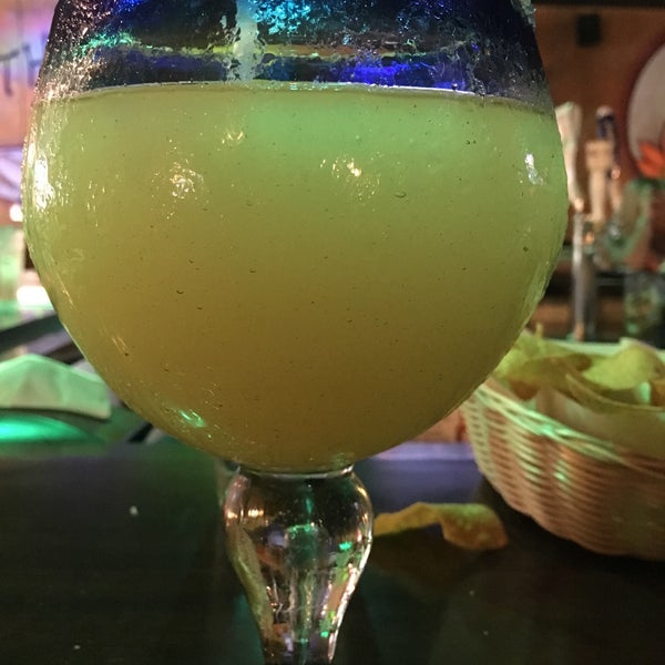 Foto scattata a Tequila&#39;s Mexican Restaurant da Ana M. il 6/8/2016