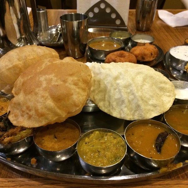 Photo taken at Sangeetha Restaurant by Niranj S. on 12/29/2014