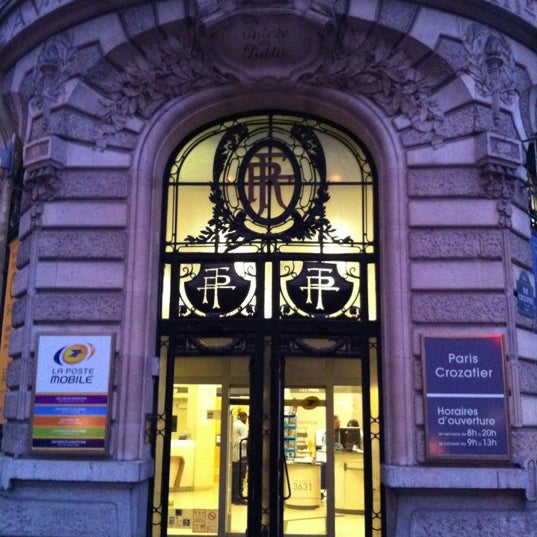 Photos at La Poste - Post Office in Paris