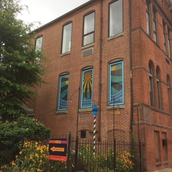 School 33 Art Center Riverside 4 tips from 56 visitors