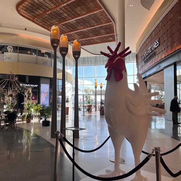 CAP3000 - Shopping Mall