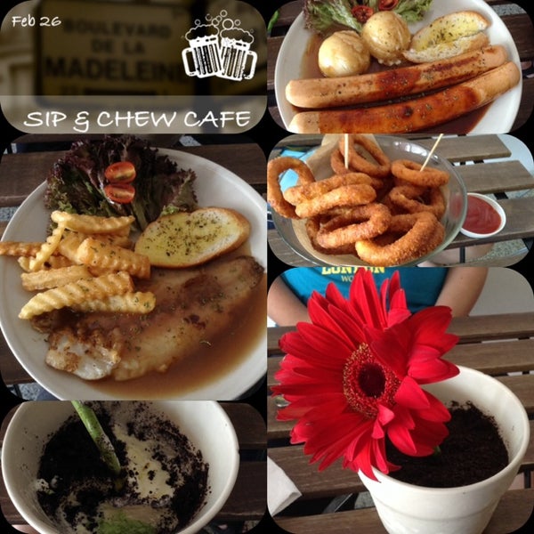 Foto tomada en Sip &amp; Chew Cafe  por Vivian O. el 2/26/2014