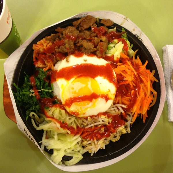 Корейский фуд в москве. Эстетика корейская еда на улице. Самая острая корейская еда в мире.