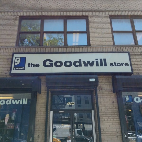 Goodwill Yorkville 10 tips from 940 visitors