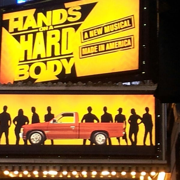 Photo prise au &quot;HANDS ON A HARDBODY&quot; on Broadway par Loso F. le3/25/2013