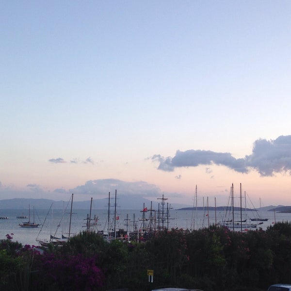 5/22/2016 tarihinde Pelin K.ziyaretçi tarafından Orfoz Restaurant'de çekilen fotoğraf