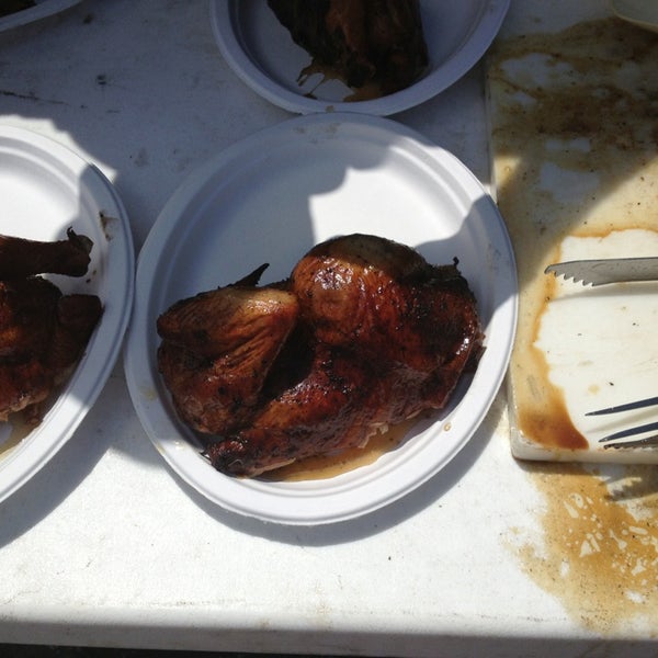 Jones Ford Car Dealership in North Charleston