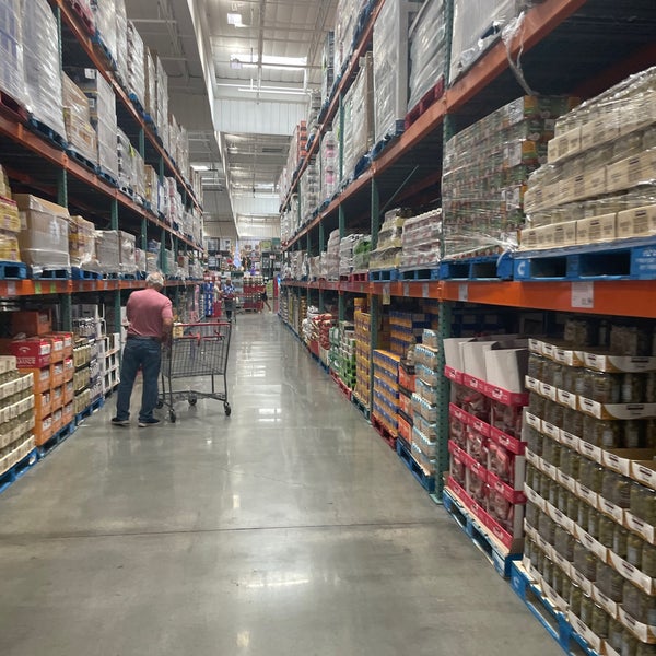 Costco Warehouse or Wholesale Store in Novato