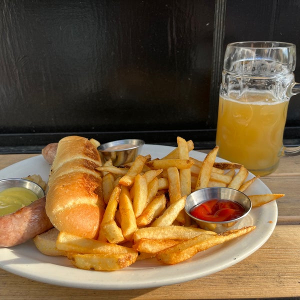 They were out of the happy hour pretzel and the bratwurst and fries were terrible. Decent selection of beer which was reasonably priced for 0.5L and 1L pours. A little bit of outdoor seating