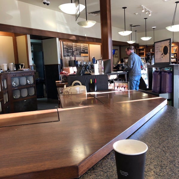 3/1/2018에 Nick N.님이 Peet&#39;s Coffee &amp; Tea에서 찍은 사진