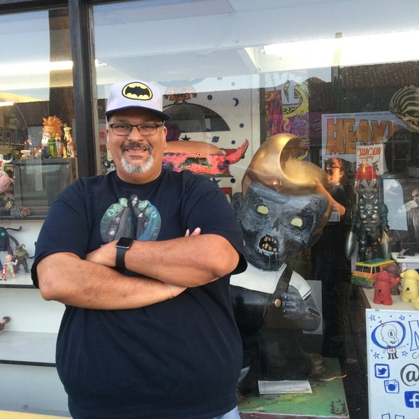 Photo taken at Meltdown Comics and Collectibles by John M. on 3/25/2016