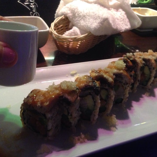 Photo taken at Sushi Yama Asian Bistro by Kelly H. on 8/3/2013
