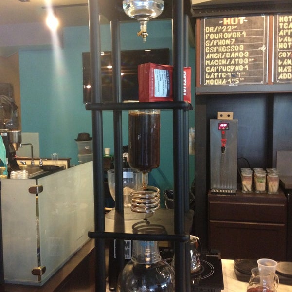 5/20/2013 tarihinde Jenean c.ziyaretçi tarafından Elabrew Coffee'de çekilen fotoğraf