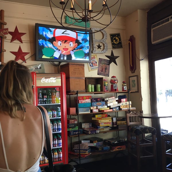 7/28/2016 tarihinde Ann C.ziyaretçi tarafından Bedlam Coffee'de çekilen fotoğraf