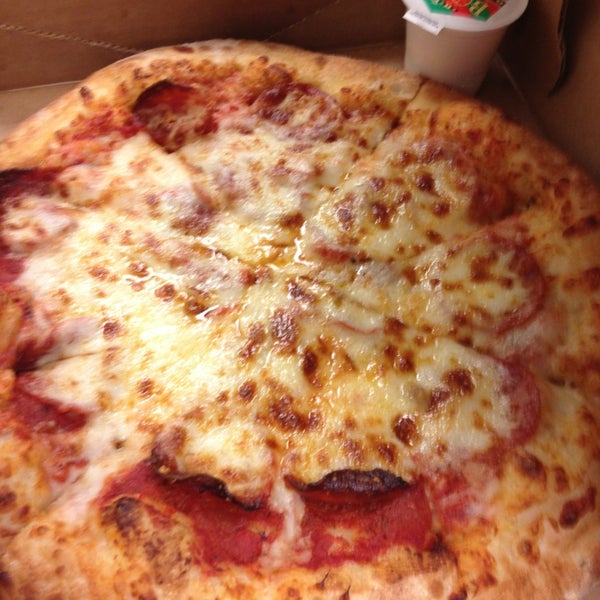 1/21/2013에 Thomas A.님이 Pizza Boli&#39;s에서 찍은 사진