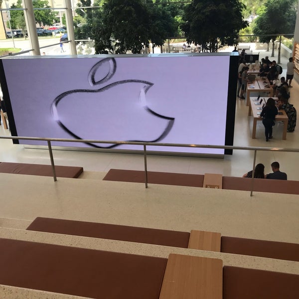 Em Miami, Aventura Mall ganha a maior Apple Store do Sul da Flórida