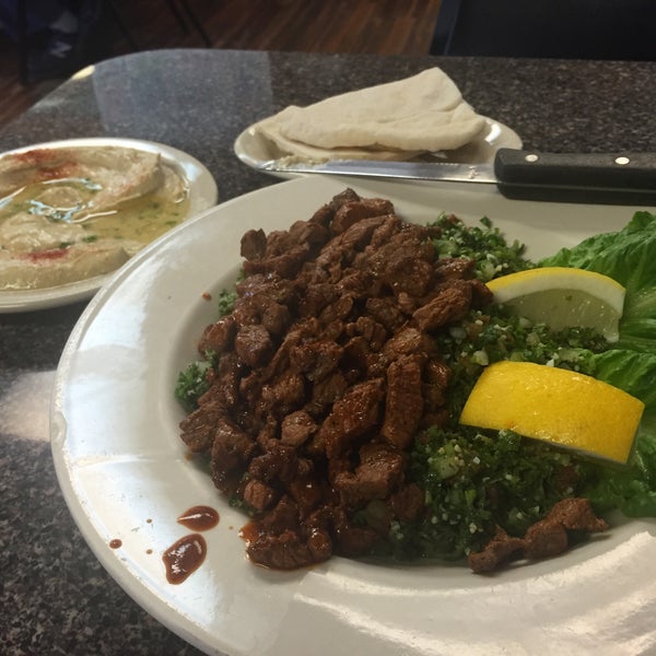 Gentle personnel and fast service.  Delicious tabouli with spicy lamb shawarma.