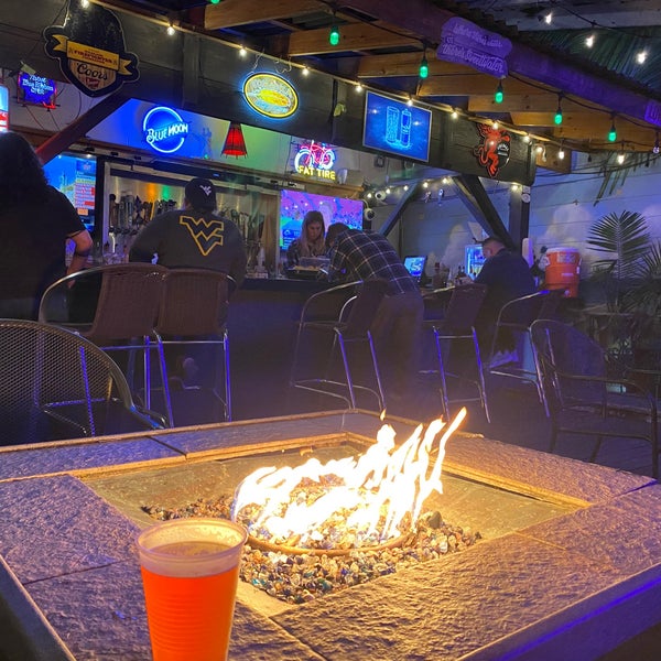 Beachside Tavern New Smyrna Beach, FL