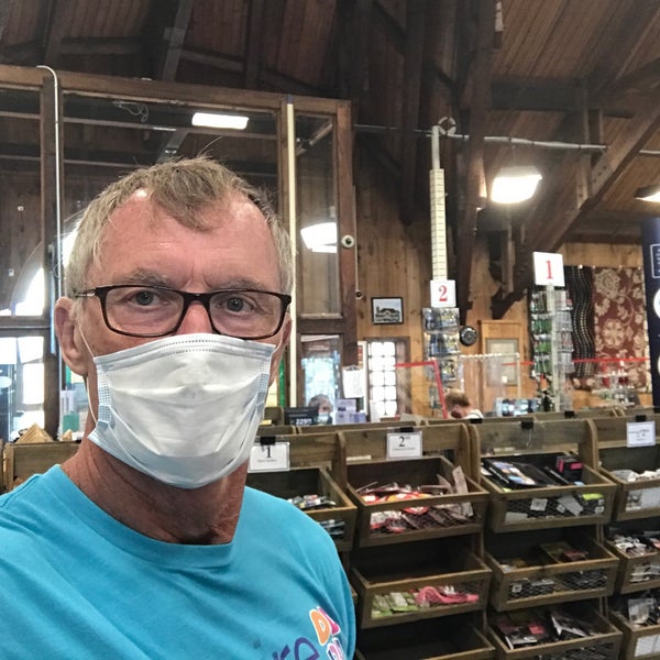 Christmas Tree Shops 4 tips de 938 visitantes