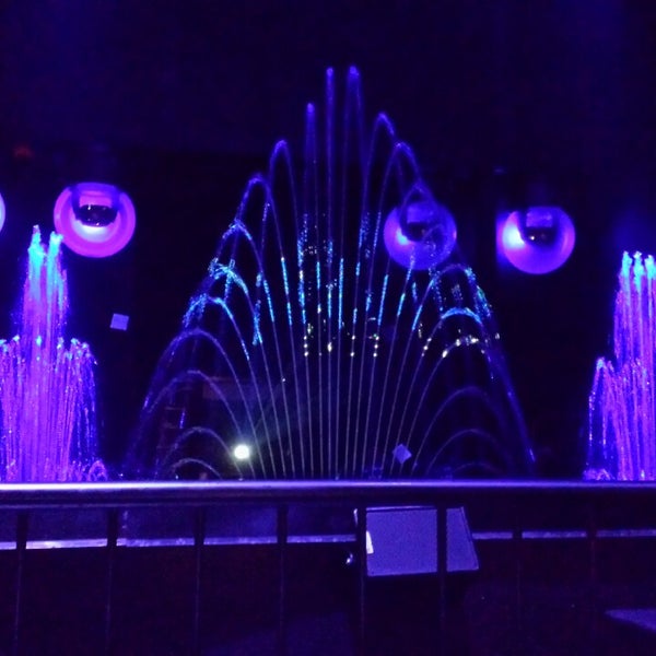 Photos At Splash At Jordans Furniture Warwick Ri