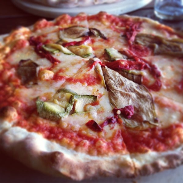3/31/2013 tarihinde Fred C.ziyaretçi tarafından Restaurante Pizzería Da Domenico'de çekilen fotoğraf