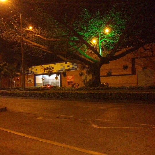 11/3/2012にSteven D.がÚnico Centro Comercial Outletで撮った写真
