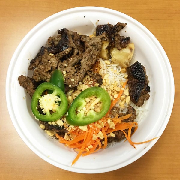 Cafe Basil Vietnamese Restaurant in Houston