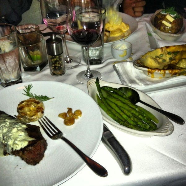 8/27/2013にJustin S.がXO Prime Steaksで撮った写真