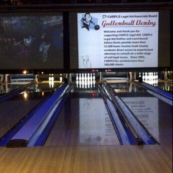 Photo taken at 10Pin Bowling Lounge by Stacey F. on 10/20/2012