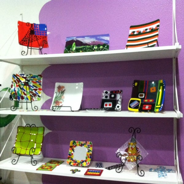 Ceramics Bayou Arts and Crafts Store in West Lake Hills