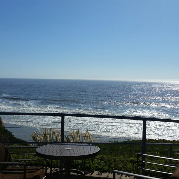 Photo taken at SeaCrest OceanFront Hotel in Pismo Beach by Stephanie B. on 10/7/2017