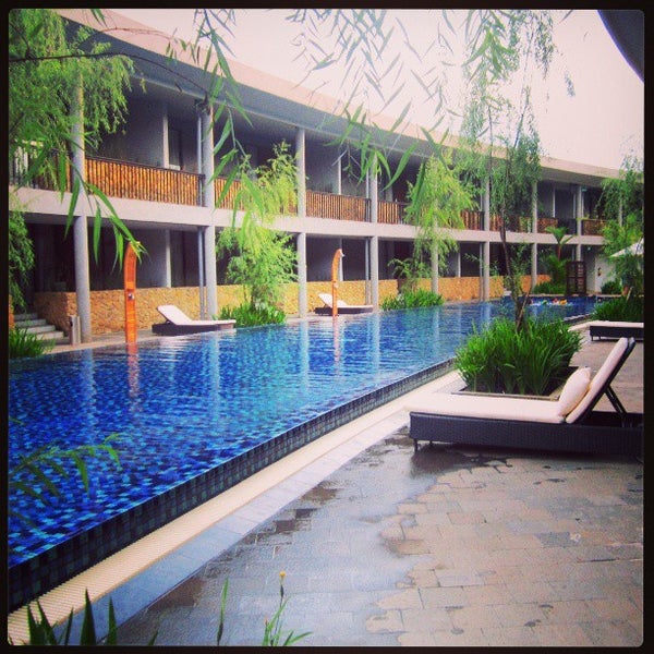 Photo taken at Hotel NEO+ Green Savana Sentul City by Gilang80&#39;s  N. on 4/7/2013