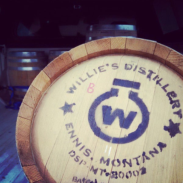 Das Foto wurde bei Willie&#39;s Distillery von Jesse B. am 2/28/2015 aufgenommen