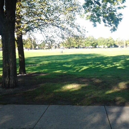 Wentworth Park Garfield Ridge 2 tips from 161 visitors