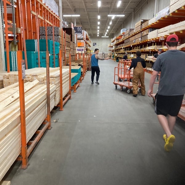 The Home Depot Terra Losa Edmonton, AB