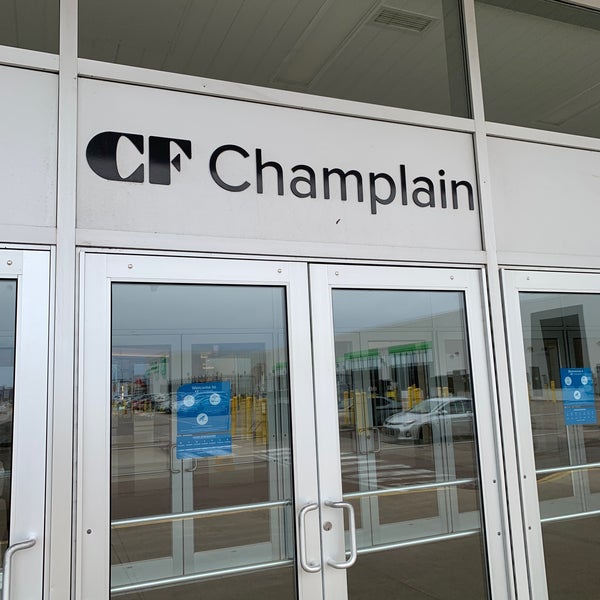 Champlain Place 477 Paul St.