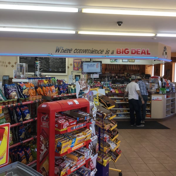 Big Dog Irving Fuel Station in Kinkora