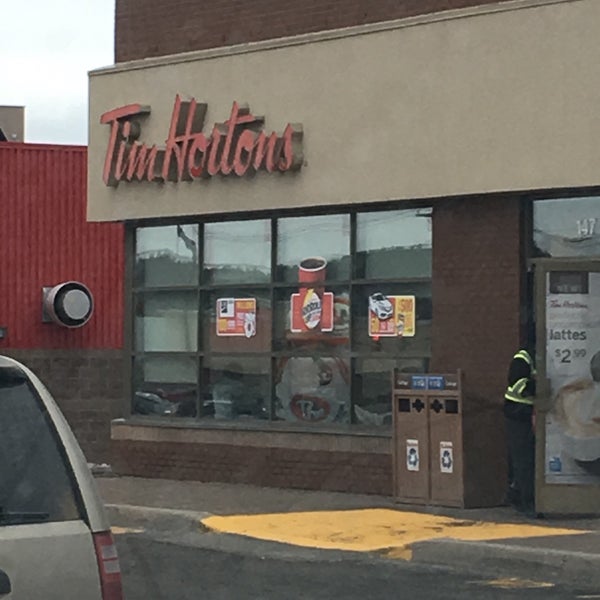 Tim Hortons 189 ziyaretçidan 4 tavsiye