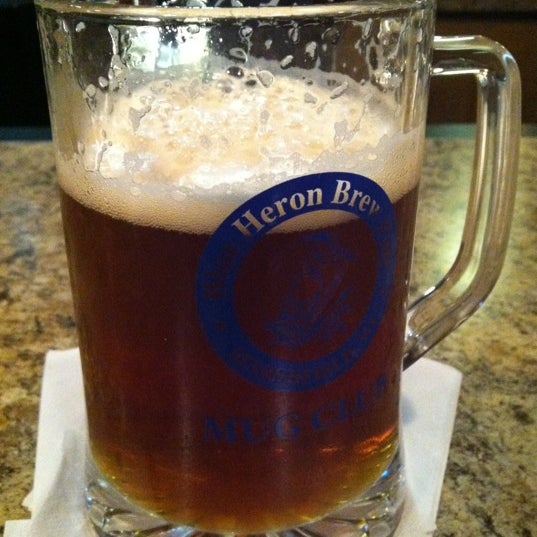 Photo taken at Blue Heron BrewPub by Ted O. on 10/20/2012