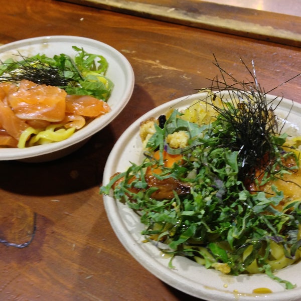 5/18/2013 tarihinde Galina K.ziyaretçi tarafından Yuji Ramen Kitchen'de çekilen fotoğraf